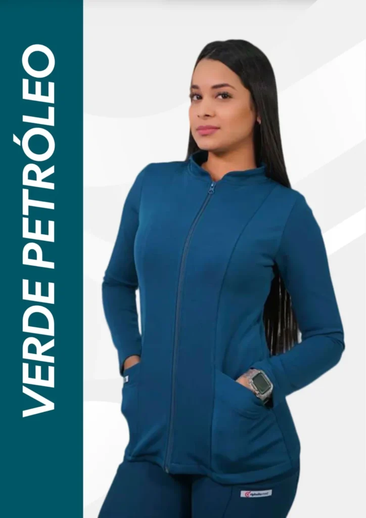 Inicio 8 Uniforme clínico color Verde Petróleo – RopaMed
