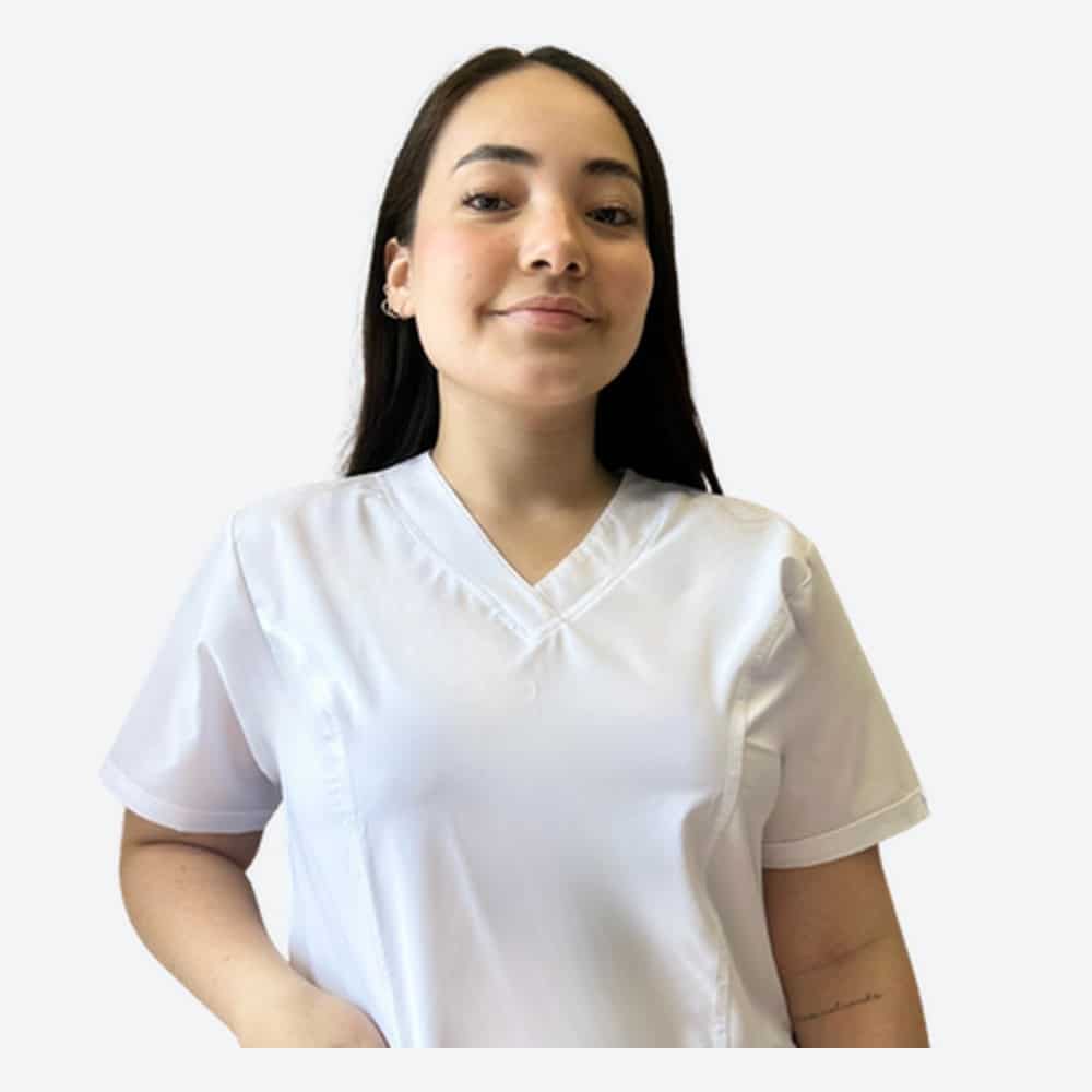 Delantal Atenas Hero 11 Delantal Atenas Hero – Blanco – uniforme clínico